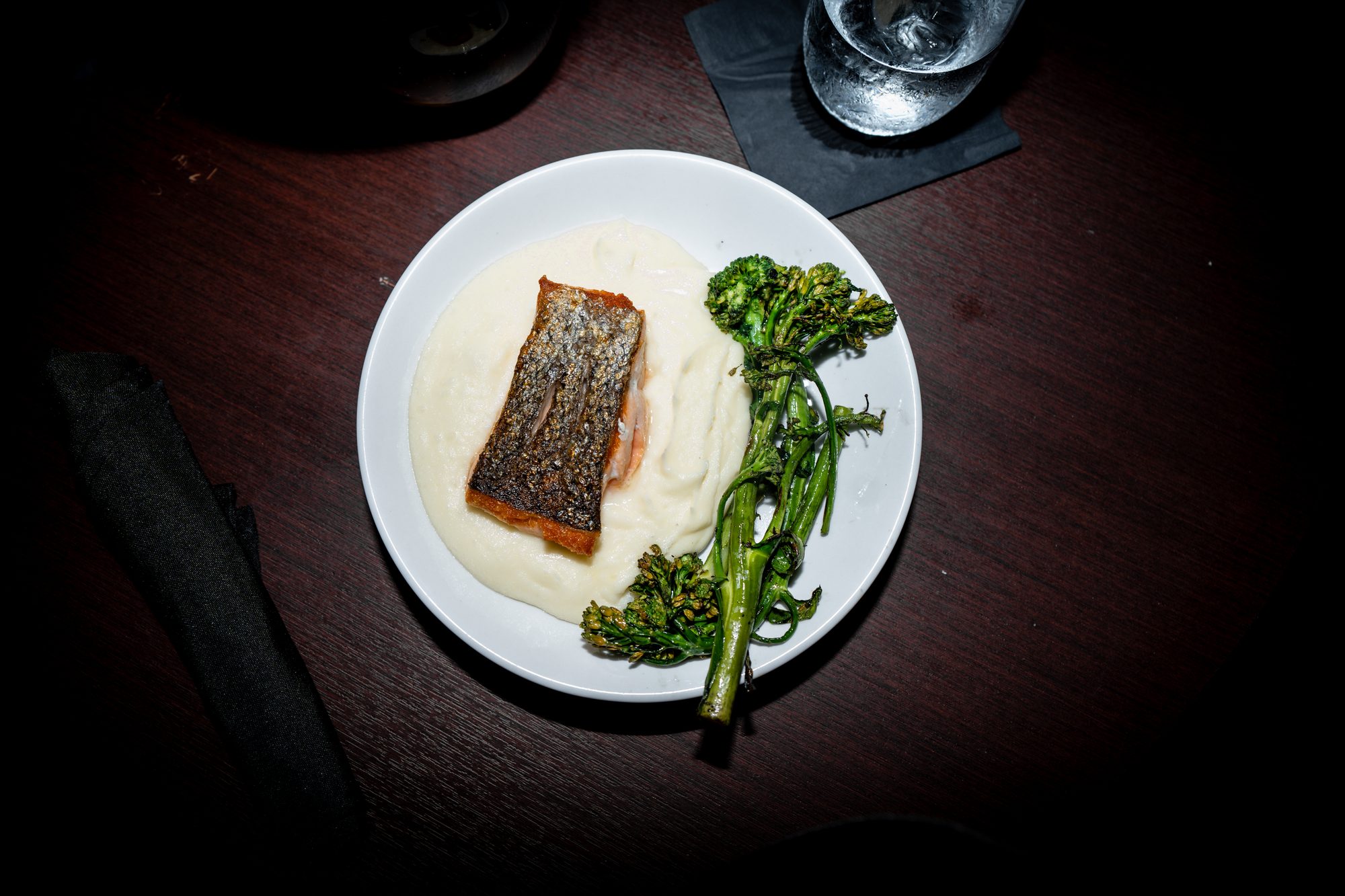 Seared salmon fillet with charred broccolini